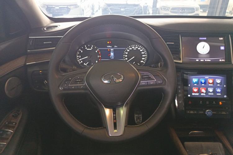 Used Infiniti QX50 2018 2.0T Two-Wheel Drive Fashion Edition