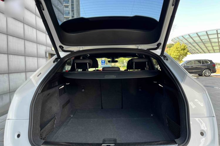 Used Audi Q5L Sportback 2021 40 TFSI Fashion Model
