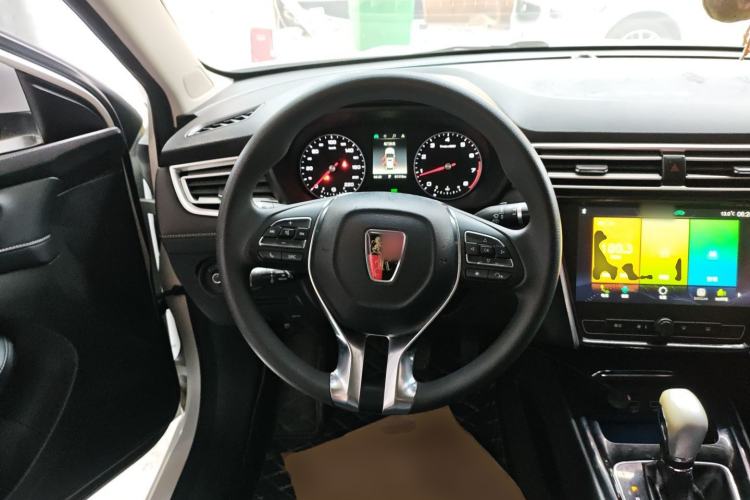 Used Roewe i5 2019 1.5L Automatic 4G Connected Langhao Edition
