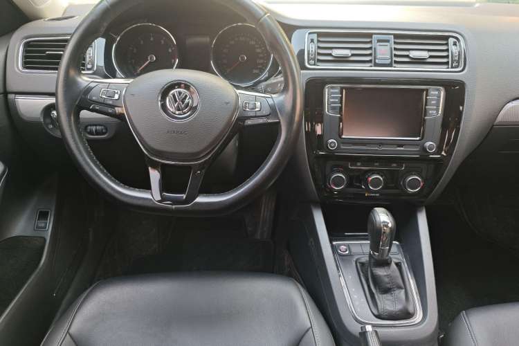 Used Volkswagen Sagitar 2018 1.6L Automatic Comfort Model
