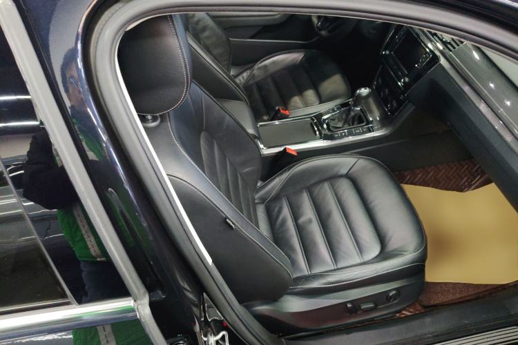 Used Volkswagen Passat 2017 330TSI DSG Luxury Edition