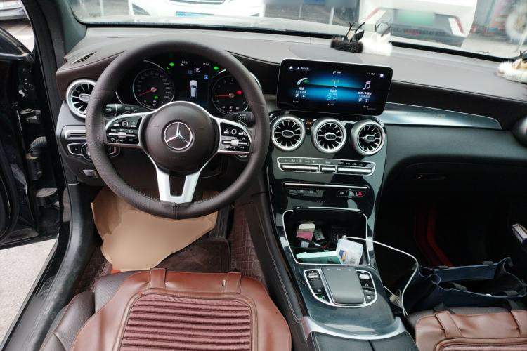 Used Mercedes-Benz GLC 2020 GLC 260 L 4MATIC Dynamic Model
