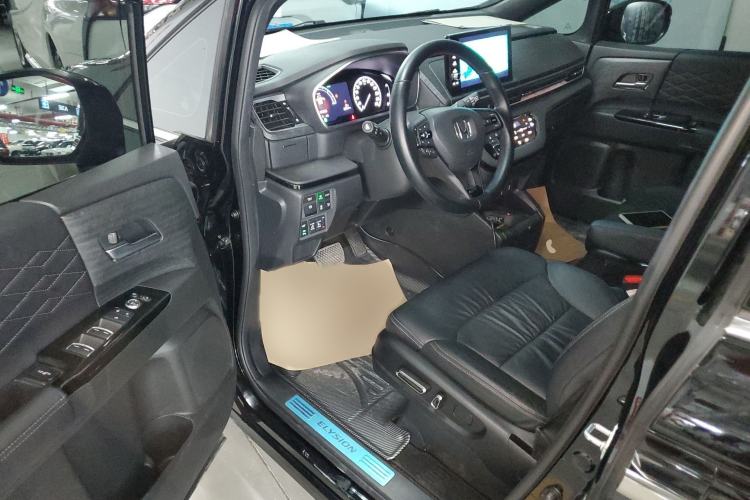 Used Honda Elysion 2024 2.0L eHEV Luxury Edition