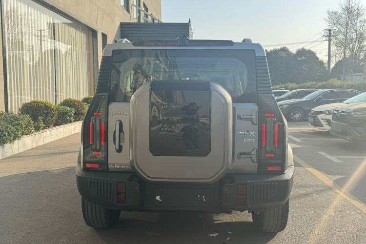 Used JETOUR Traveler 2023 2.0T All-Wheel-Drive CrossPRO
