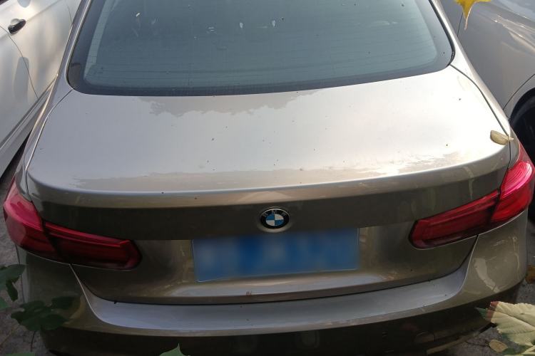 Used BMW 3 Series 2016 320Li Ambition Model
