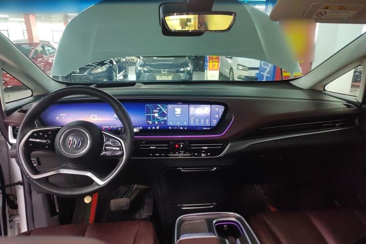 Used Buick Century 2023 2.0T Six-Seater Yinshi Edition