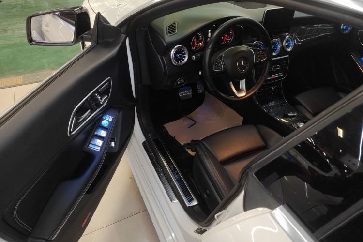 Used Mercedes-Benz CLA 2016 Facelifted CLA 200 Stylish Edition