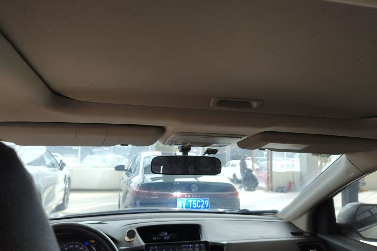 Used Honda CR-V 2016 2.0L two-wheel drive Urban Edition