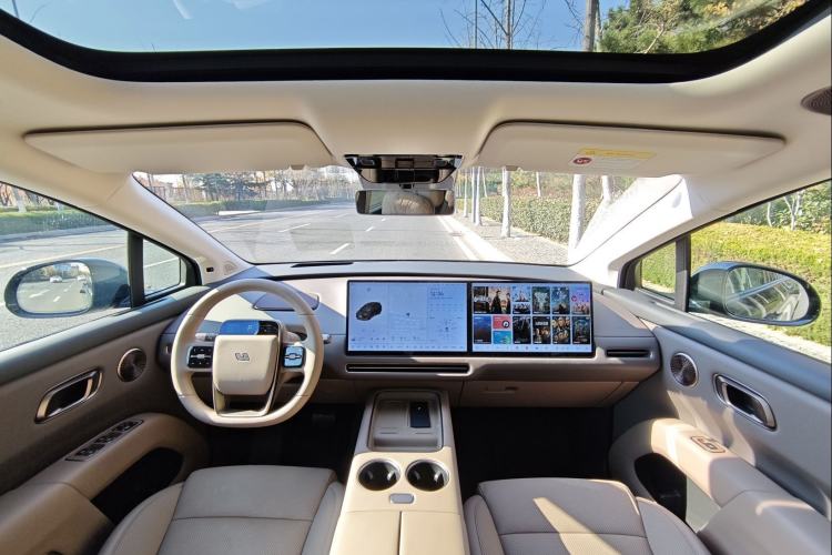 Used Li Auto Li Auto i8 2025 Standard Edition