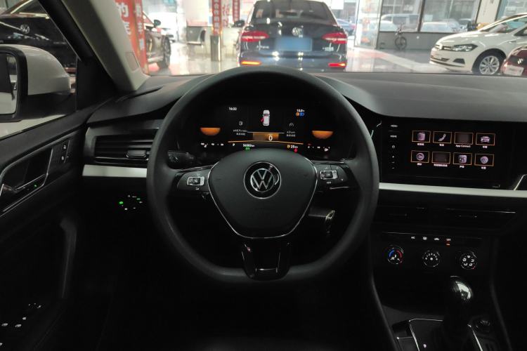 Used Volkswagen Lavida 2021 1.5L Automatic Comfort Edition