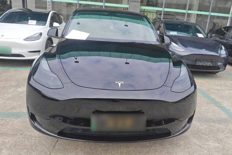 Used Tesla Model Y 2023 Rear-Wheel-Drive Version
