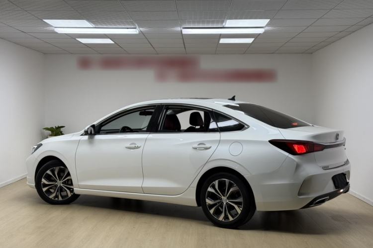 Used Changan Eado 2021 PLUS Blue Whale NE 1.4T GDI DCT Flagship Model
