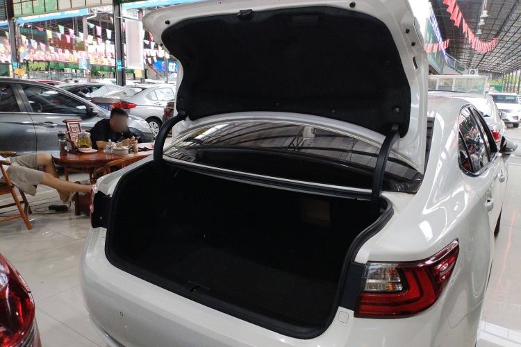 Used Lexus ES 2015 200 Elite Edition
