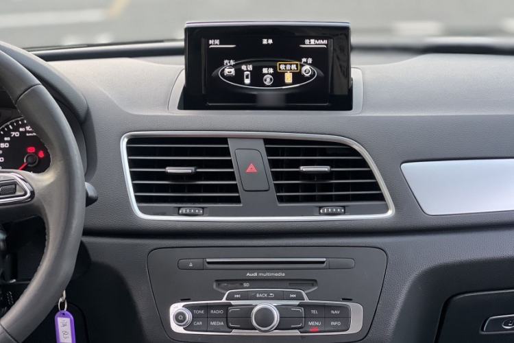 Used Audi Q3 2017 30 TFSI Fashion Model
