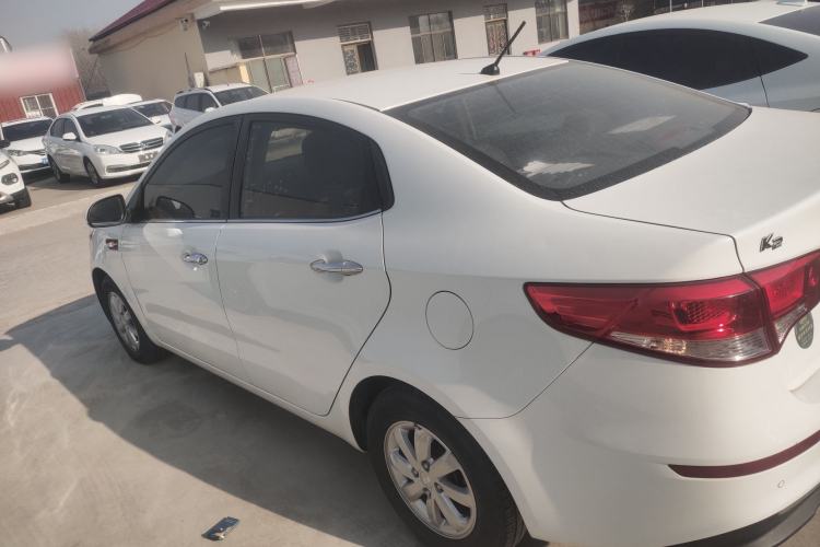 Used Kia K2 2015 Sedan 1.4L MT GLS
