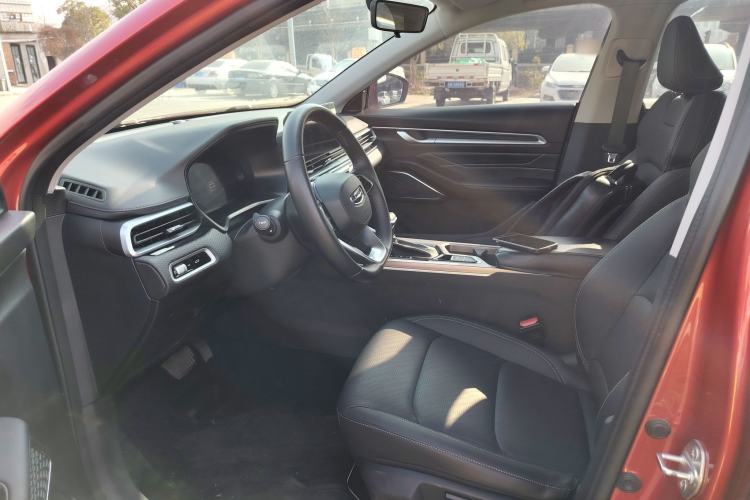 Used Geely Auto Emgrand 2022 4th Generation 1.5L CVT Luxury Model
