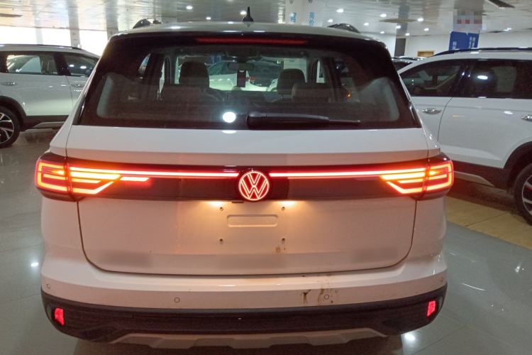 Used Volkswagen Tharu 2024 300TSI Two-Wheel-Drive Moon Luxury Edition