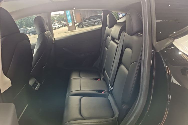 Used Tesla Model Y 2022 Rear-Wheel-Drive Version
