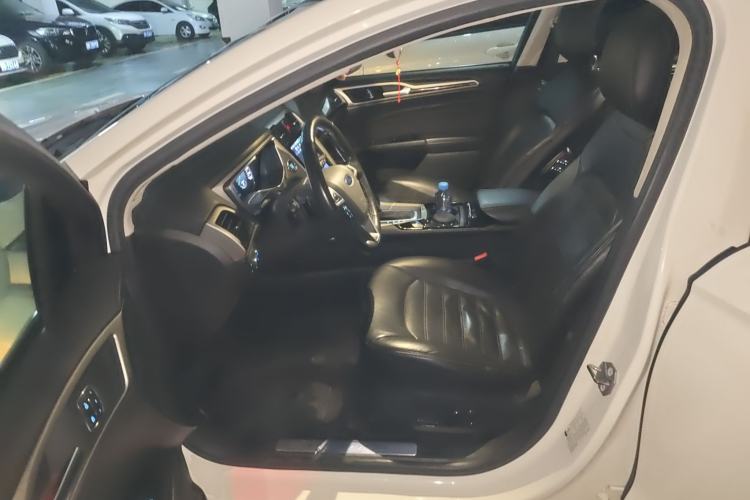 Used Ford Mondeo 2013 2.0L GTDi240 Flagship Edition
