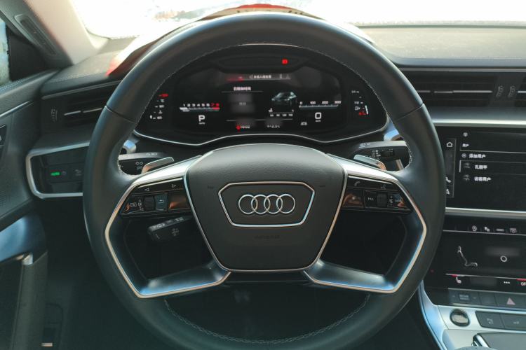 Used Audi A7L 2024 45TFSI quattro S-line Visionary Edition Flow Crystal Package
