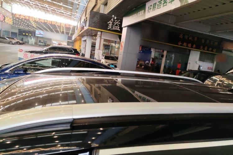 Used GAC Trumpchi GS8 2017 320T Two-Wheel Drive Luxury Smart Connectivity Version (7 Seats)