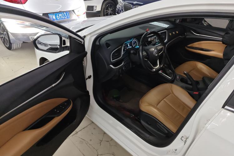 Used Buick GT 2019 18T Automatic Connected Flagship Version China V Standard
