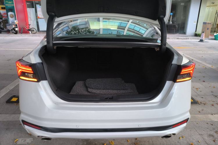 Used Nissan Teana 2022 2.0L XL-TLS Enjoyment Edition
