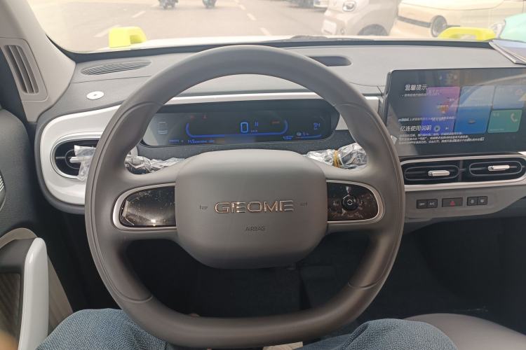 Used  Panda 2025 210km Panda Rider
