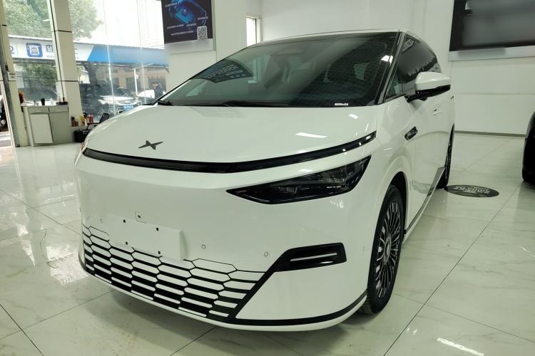 Used XPeng X9 2025 740 Ultra-Long Range Max