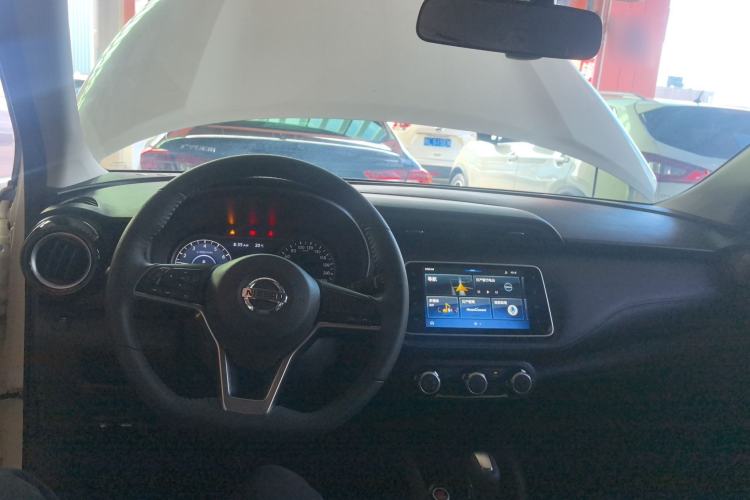 Used Nissan Kicks 2020 1.5L XV CVT Smart Connect Luxury Edition
