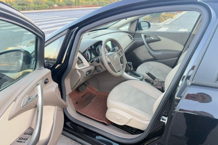 Used Buick GT 2013 GT 1.6L Automatic Fashion Edition