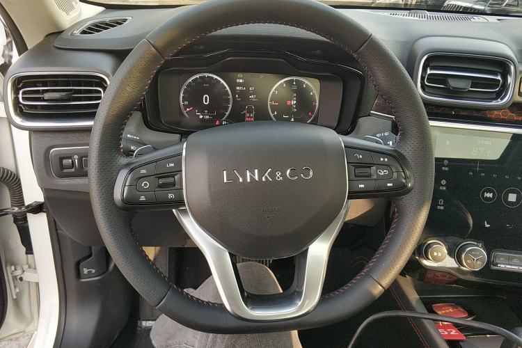 Used Lynk & Co 02 2018 1.5T DCT Two-Wheel Drive Sporty Version China V Standard
