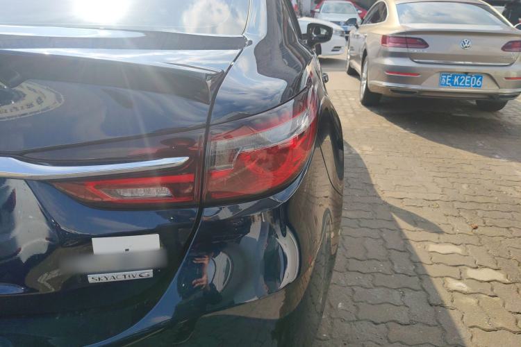 Used Mazda Atenza 2021 2.0L Blue Sky Luxury Edition
