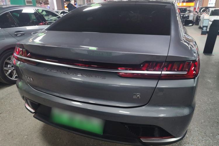 Used BYD Han 2020 EV Long-Range Luxury Model
