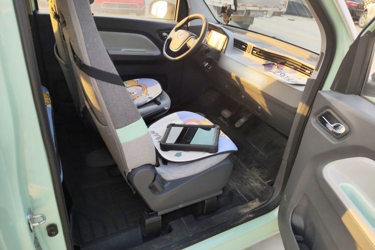 Used Wuling Hongguang MINIEV 2021 Macaron Premium Model – Lithium Iron Phosphate
