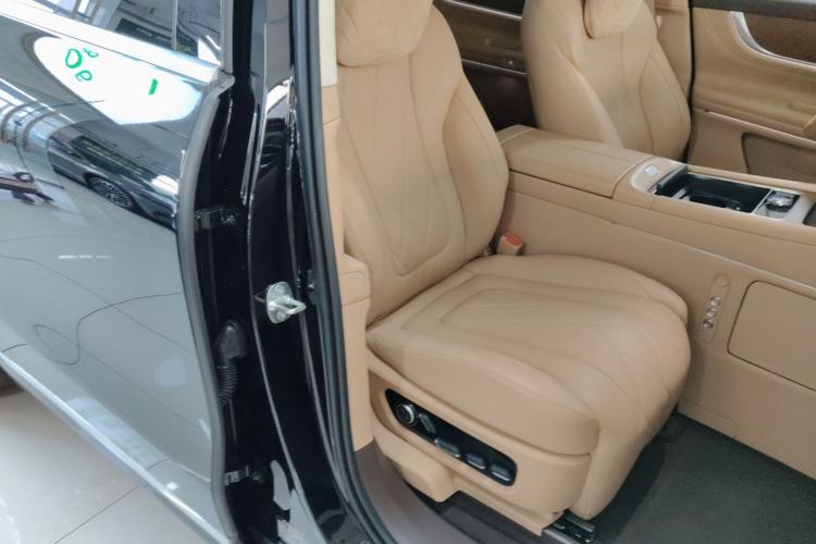 Used Hima AITO M9 2024 Range-Extended Ultra Version 52 kWh 5-Seater Model