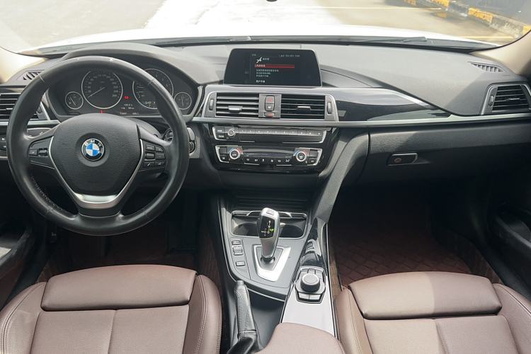 Used BMW 3 Series 2018 320Li Fashion Model
