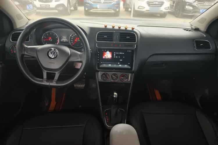 Used Volkswagen Polo 2014 1.6L Automatic Comfort Edition