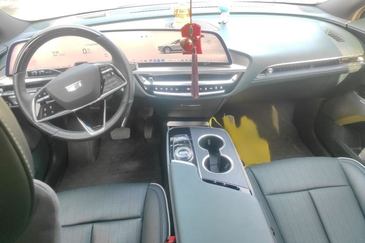 Used Cadillac LYRIQ 2022 Four-Wheel-Drive High-Performance Deluxe Edition