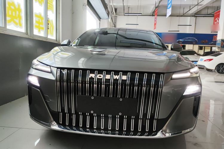 Used Roewe M7 DMH 
