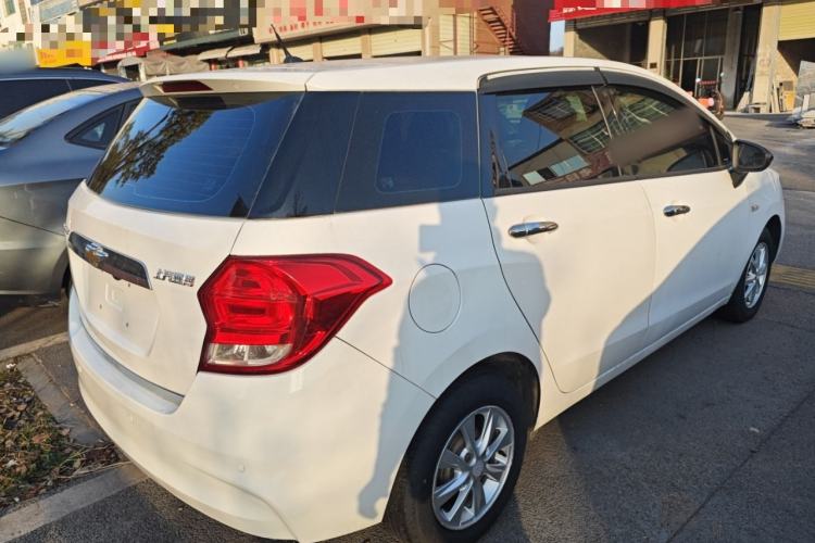 Used Chevrolet Lova RV 2016 1.5L Automatic Comfort Edition