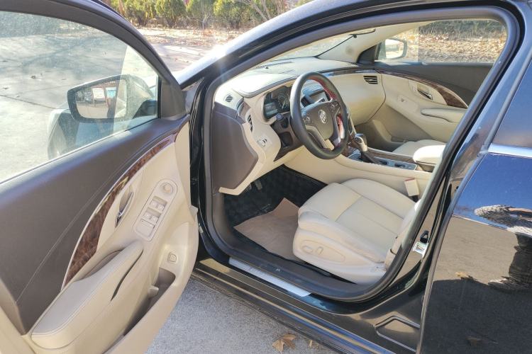 Used Buick LaCrosse 2013 2.4L SIDI Leading Comfort Version
