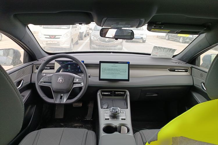 Used BYD Qin PLUS 2025 DM-i Smart Drive 55KM Leading Model