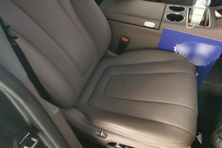 Used Hima Luxeed R7 2025 Range-Extended Version 251 km Max
