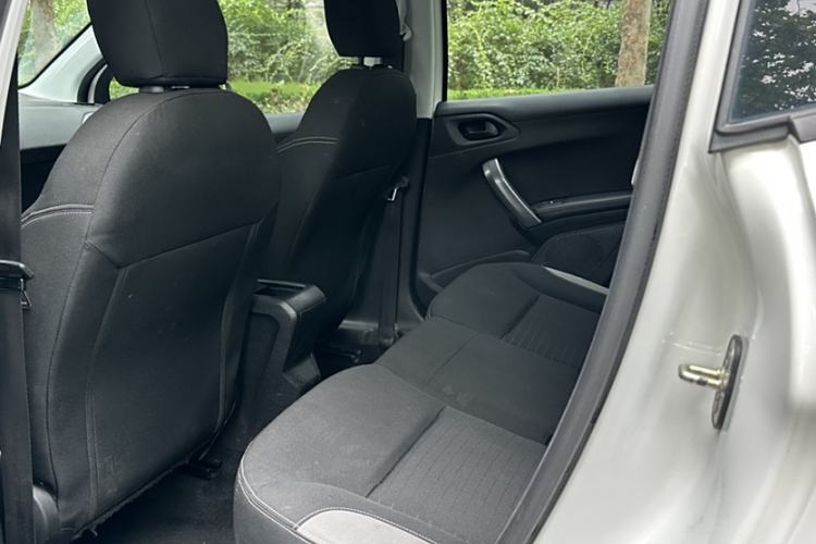 Used Peugeot 2008 2018 1.6L Automatic Trend Edition
