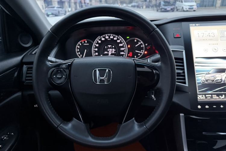 Used Honda Accord 2016 2.0L Elite Edition
