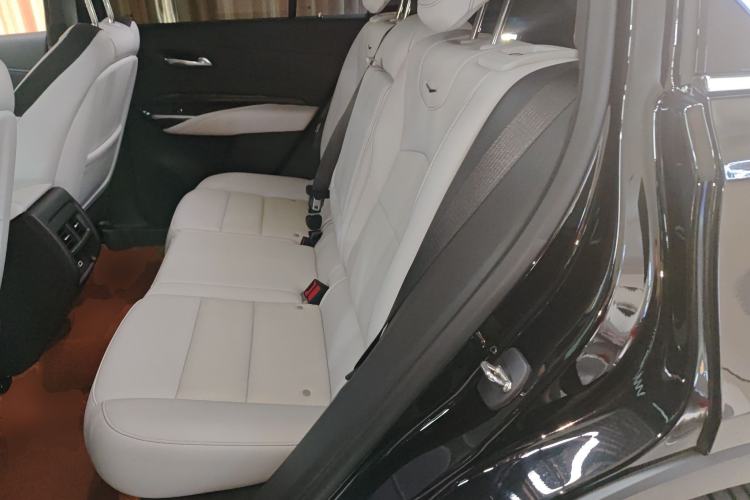 Used Cadillac XT4 2024 28T Two-Wheel-Drive Prestige Version
