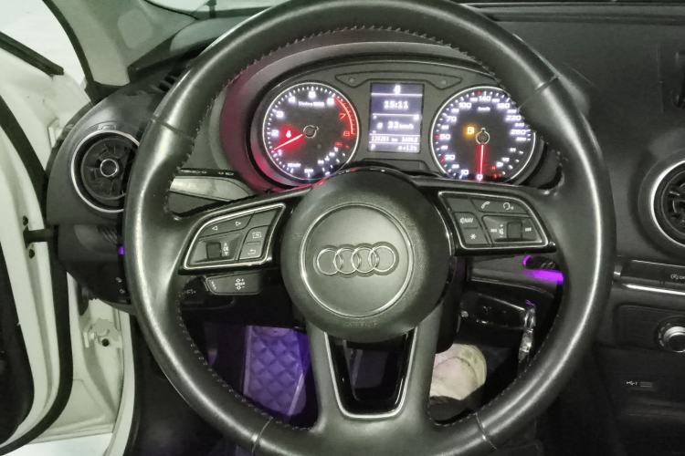 Used Audi A3 2020 Restyled Limousine 35 TFSI Ambition Version China VI
