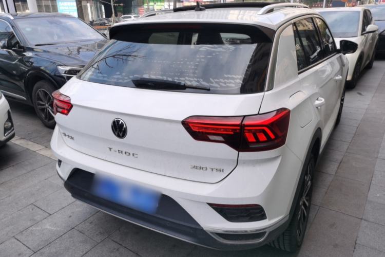 Used Volkswagen T-ROC 2022 280TSI DSG Two-Wheel Drive Comfort PLUS
