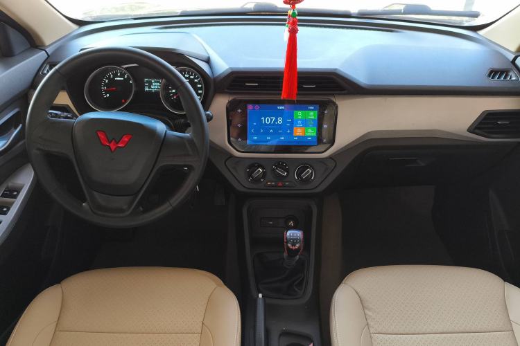 Used Wuling Hongguang 2021 1.5L S Comfort Edition LAR
